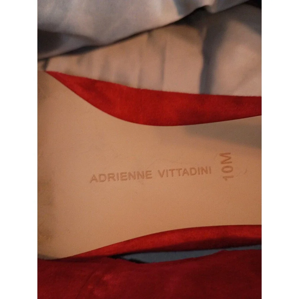 Adrienne Vittadini Red Suede Heels Wavy Scalloped Detailing Sz 10